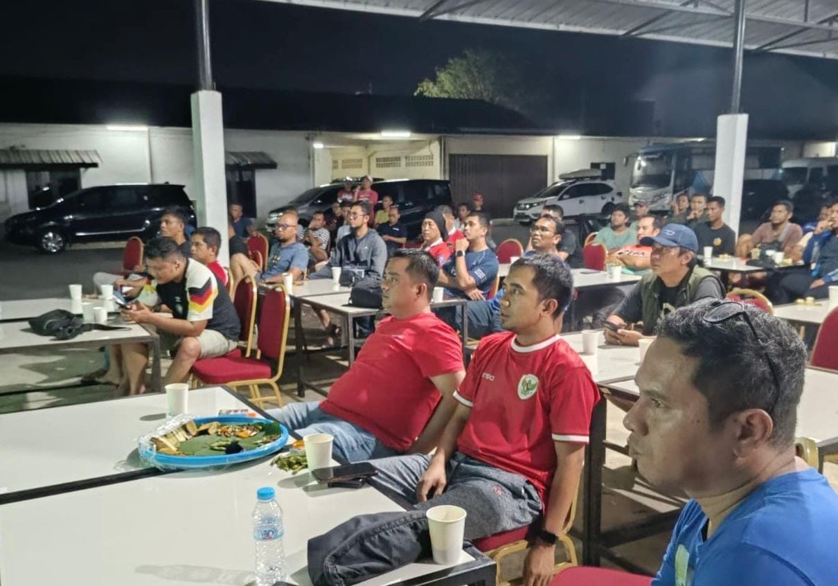 Gelorakan Semangat Merah Putih, Ikatan Karyawan Timah Gelar Nonton Bareng Dukung Timnas Indonesia U23