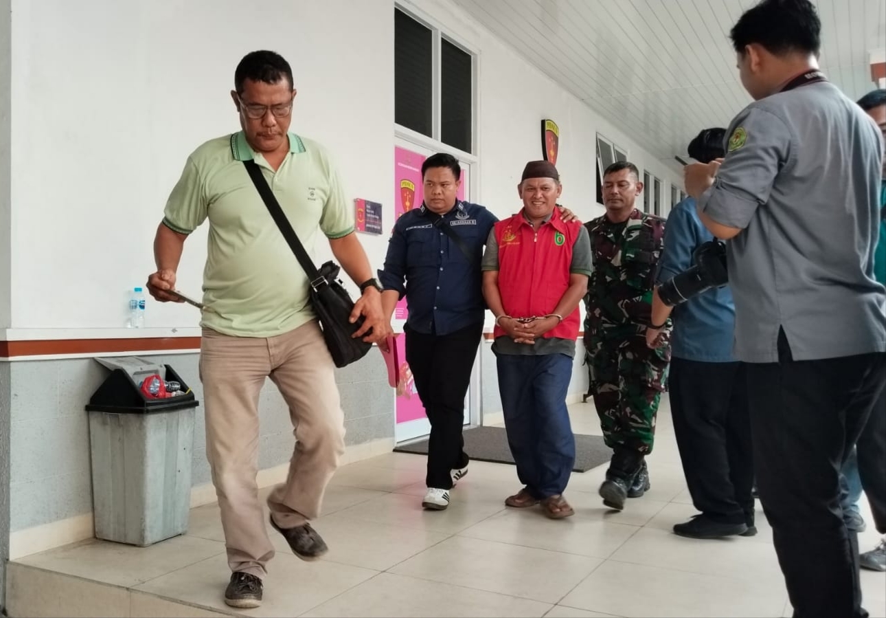 Breaking News! Kejari Bangka Tetapkan 3 Tersangka Korupsi Pengelolaan Hutan Lindung Penagan, Langsung Ditahan!