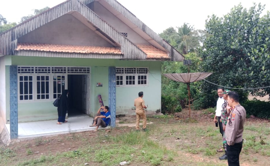 Bau Menyengat dari Rumah di Merawang Itu Ternyata Jasad Penghuninya