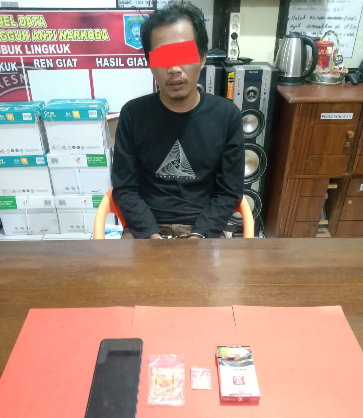 Pria Ini Sembunyikan Sabu Dalam Kotak Rokok