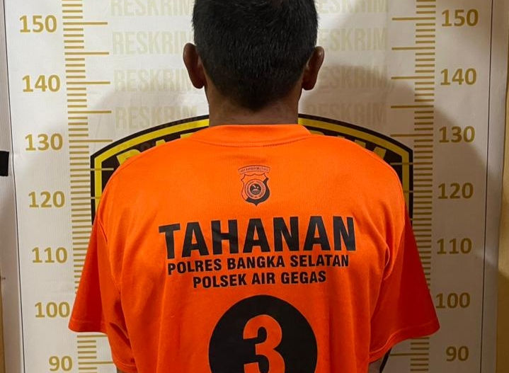 Menantu Tak Tahu Diri di Desa Nyelanding, Gasak Emas Mertua Ratusan Juta