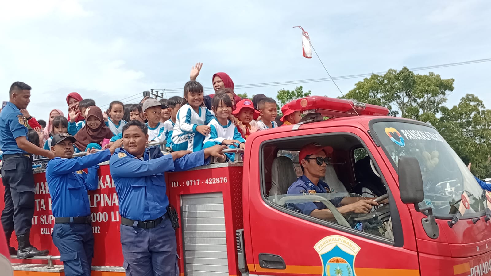 550 Anak TK Pangkalpinang dan Kelapa Bangka Barat Belajar dan Bermain Bersama Tim Damkar