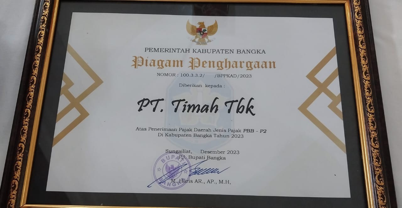 Berikan Kontribusi di Bidang Pajak, PT Timah Tbk Terima Penghargaan dari Pemkab Bangka