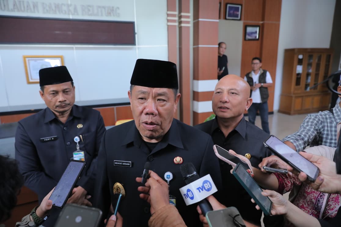 Gubernur Hidayat Hadiri Paripurna DPRD Babel 