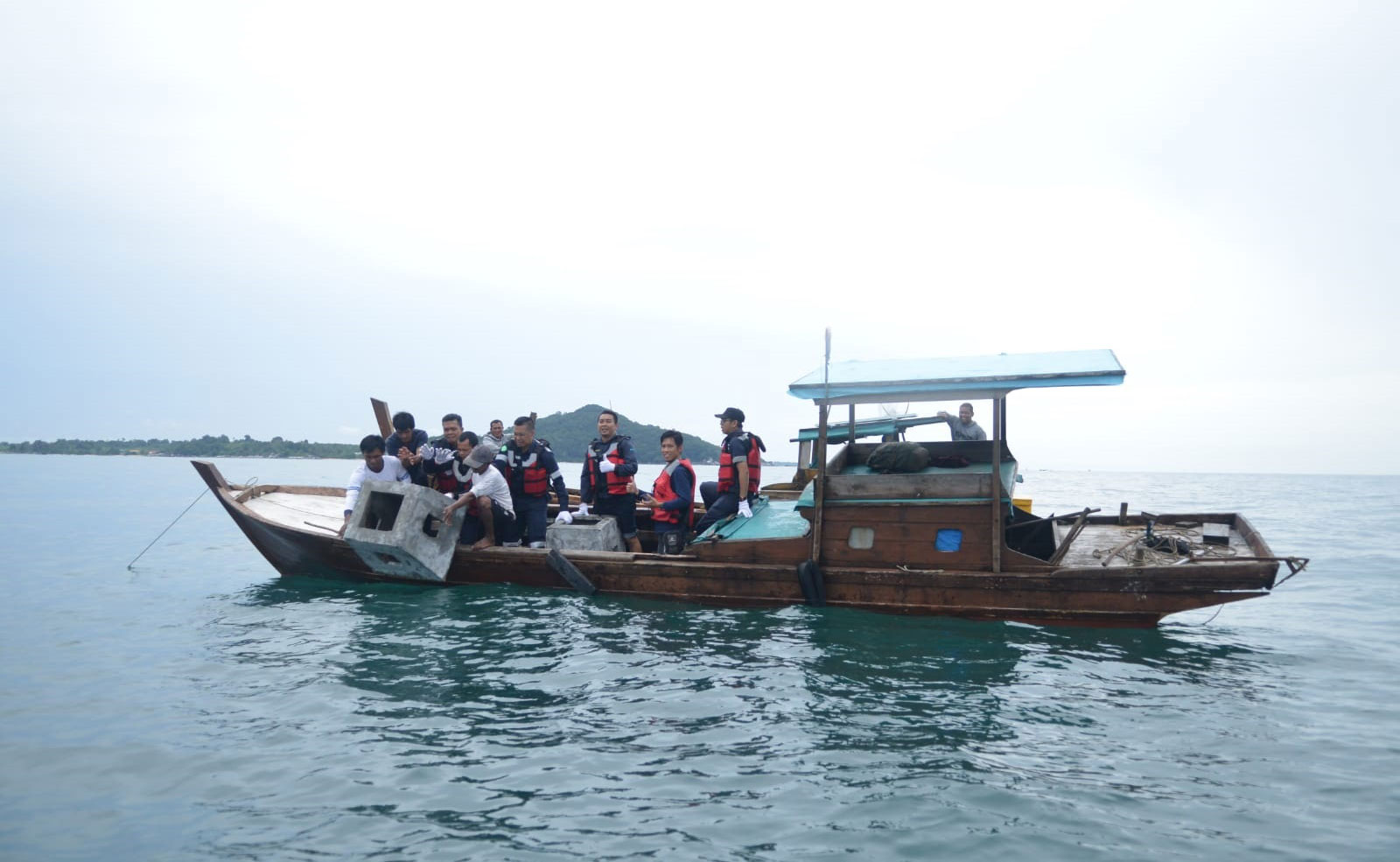 PT Timah Tenggelamkan Rumpon Perairan Teluk Limau Bangka Barat