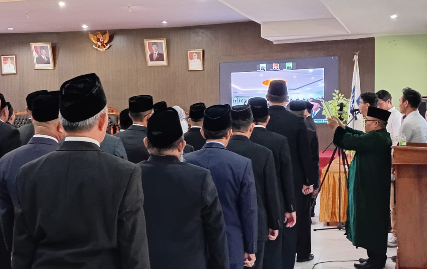122 Pejabat Eselon III dan IV Dilantik, Gubernur Hidayat Ngaku Tak Ada Titipan