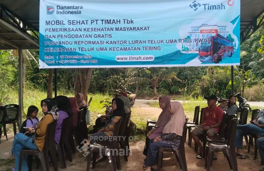 Mobil Sehat PT TIMAH Hadir di Teluk Uma, Warga Antusia Dapatkan Layanan Kesehatan Gratis
