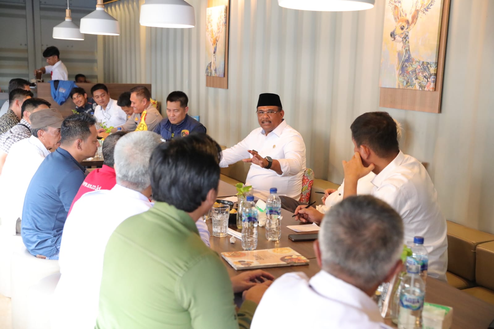 Nataru, Pj Gubernur Babel Safrizal ZA Buat Kesepakatan dengan Distributor Besar Pulau Belitung 