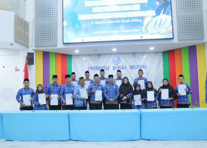 UBB Lantik Pejabat Akademik Dosen, Penugasan Dosen dengan Tugas Tambahan, dan Penyerahan SK Perpanjangan PPPK 