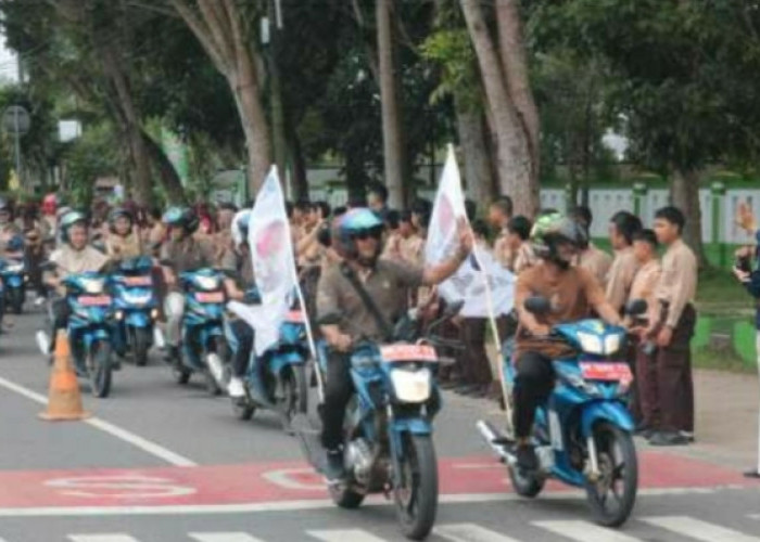 Peringati Hari Keluarga Nasional Ke-32, Pemkab Bateng Gelar Kirab Kendaraan