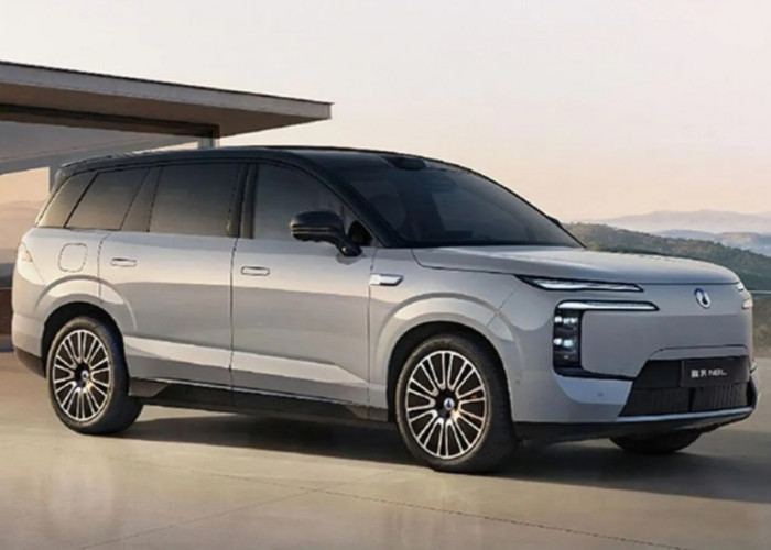 BYD Siapkan Denza N8L EV, SUV Terbesar dengan Jarak Tempuh 960 KM