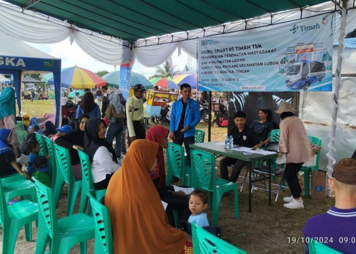 PT Timah Hadirkan Pelayanan Kesehatan Gratis di Mobil Sehat Bagi Warga Desa Perlang