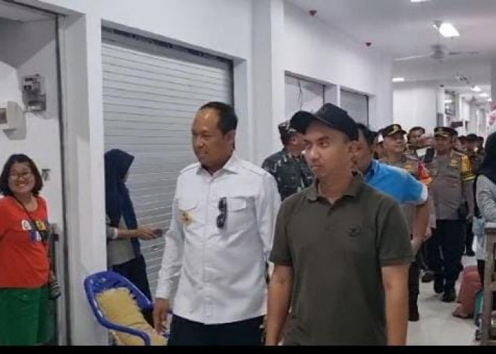 Jelang Kunjungan Wapres ke Toboali, Pj Gubernur Babel bersama Forkopimda Pantau Persiapan di Pasar Toboali 