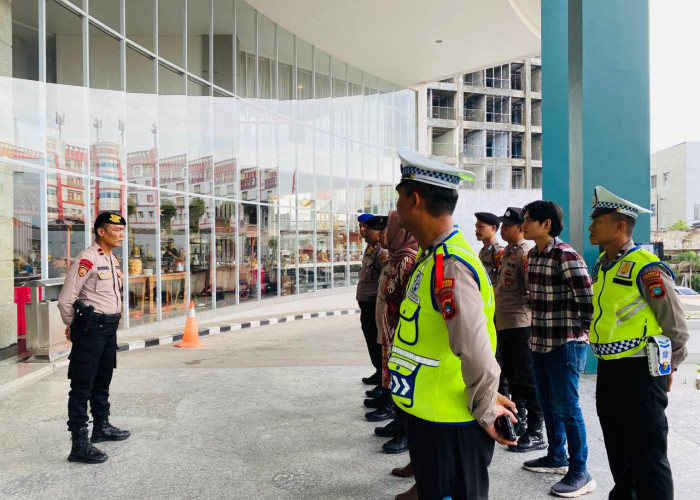 Polresta Pangkalpinang Terjunkan Puluhan Personel Amankan Rapat Pleno Rekapitulasi Suara Pemilu 2024 Provinsi