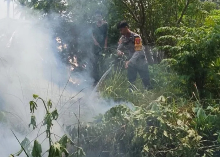 Polres Bangka Barat Respons Cepat Laporan Titik Api di Teluk Limau