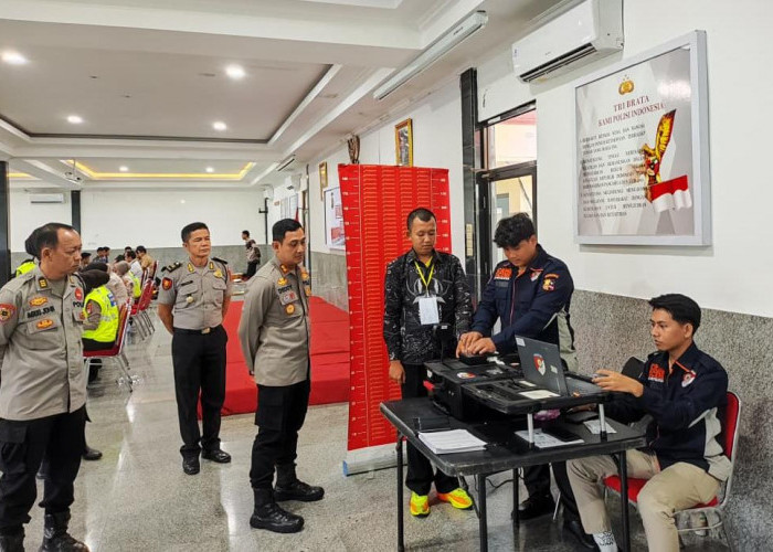 Kapolres Bangka Tinjau Langsung Seleksi Administrasi Calon Bintara & Tamtama