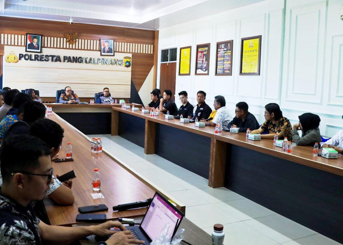 Kapolresta Pangkalpinang Kumpulkan Pengelola SPBU, Bahas Antrean BBM hingga Usul Stiker Barcode
