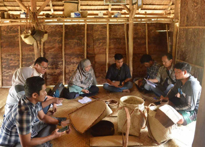 Bangun Kampung Adat Gebong, PT TIMAH Tbk Jadi Sarana Edukasi Mengenalkan Kehidupan Orang Lum