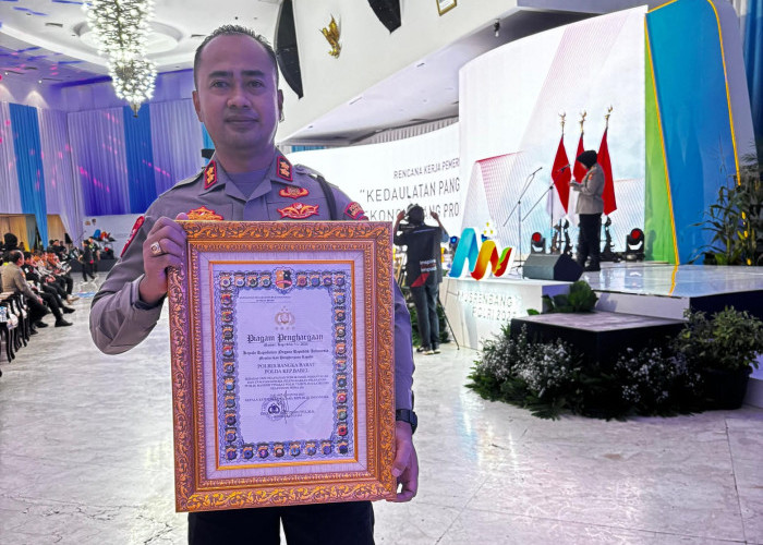 Polres Bangka Barat Raih Penghargaan Pelayanan Prima Kategori A dari KemenPAN-RB