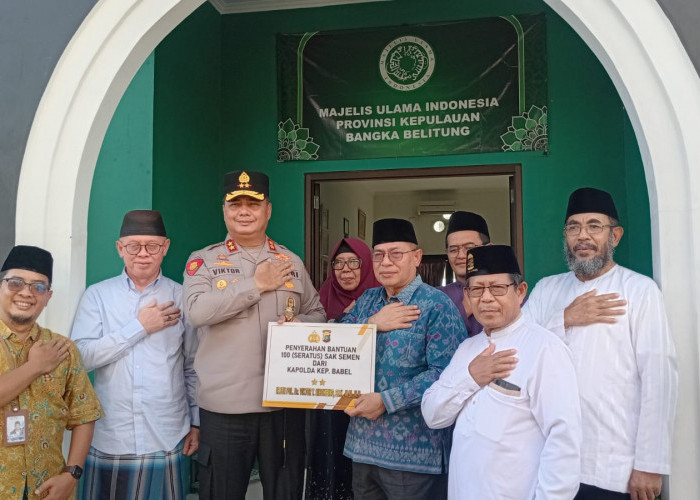 MUI Babel Terima Kunjungan Perdana dan Bantuan Bina Umat Dari Kapolda Babel Irjen Pol Viktor T Sihombing