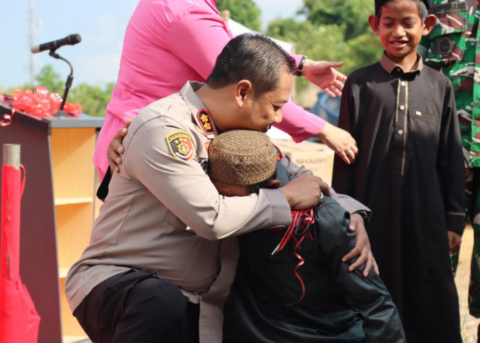 Lihat Hunian Tak Layak Polisi Pun Datang, Gubuk Itu Kini Jadi Rumah Layak Huni 