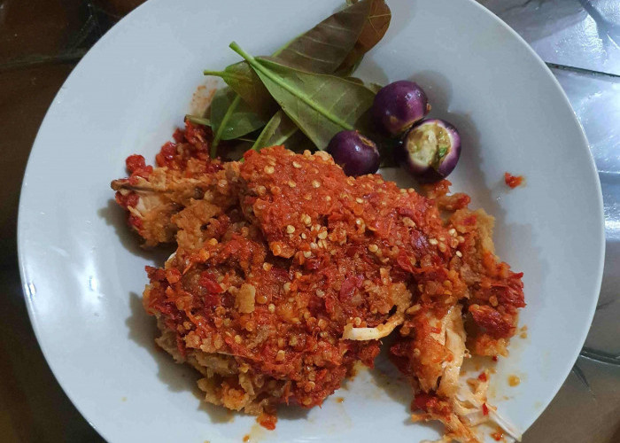Penggemar Sambel Hati-hati, Ini 5 Dampak Konsumsi Pedas Berlebihan, Nomor 3 Gak Nyangka