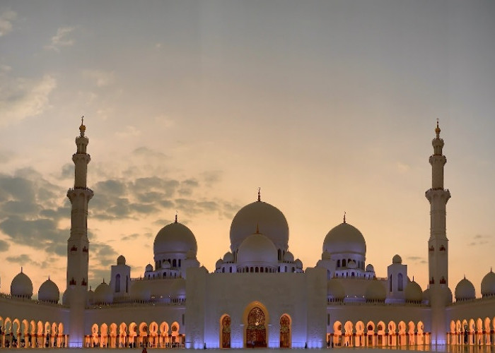  Indonesia Tunggu Sidang Isbat, Arab Lebaran Bareng Muhammadiyah