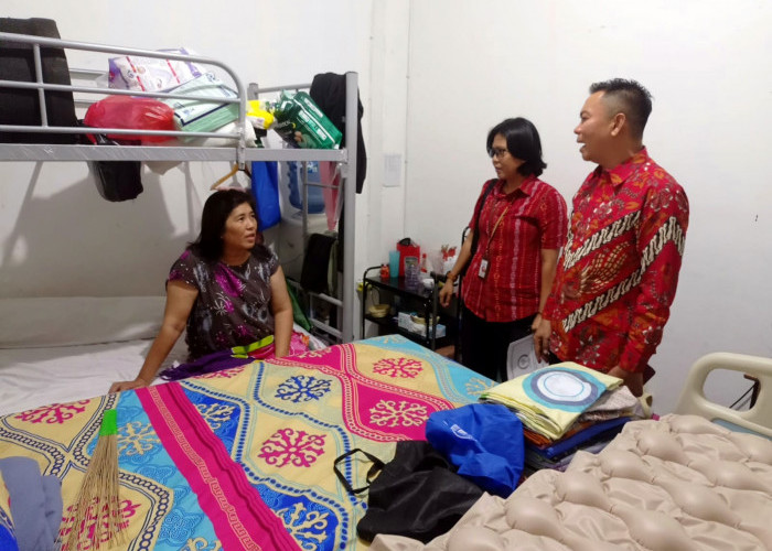 Santuni Pasien Pangkalpinang di Jakarta, Wujud Peduli Rudi Center dan Abang Hertza