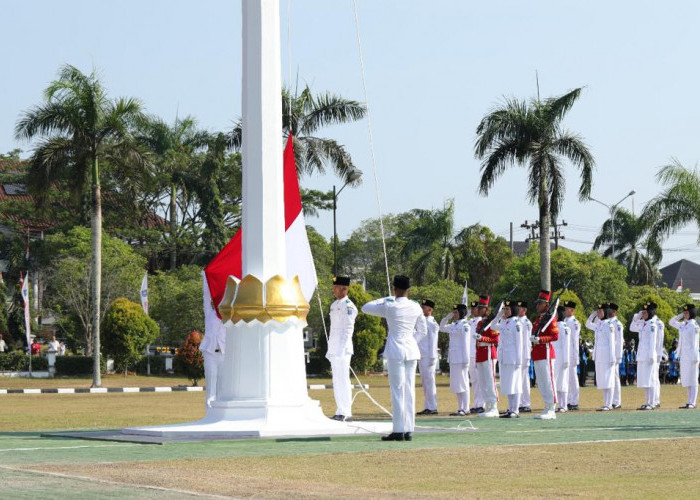 Paskibraka Provinsi Kepulauan Babel Sukses Kibarkan Bendera Merah Putih