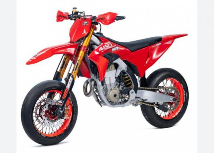 Desmo450 SM, Motor Balap Baru Spek Supermoto dari Ducati 