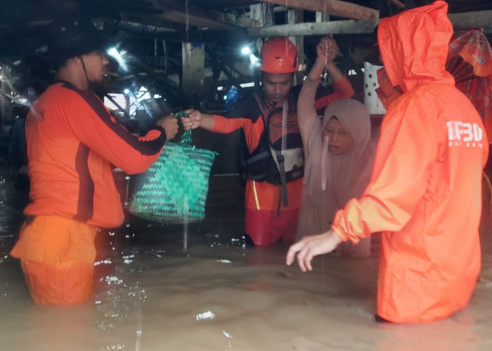 BPBD Babar Catat Ada 3 Titik Lokasi Banjir di Jebus dan Parittiga, Ini Datanya 