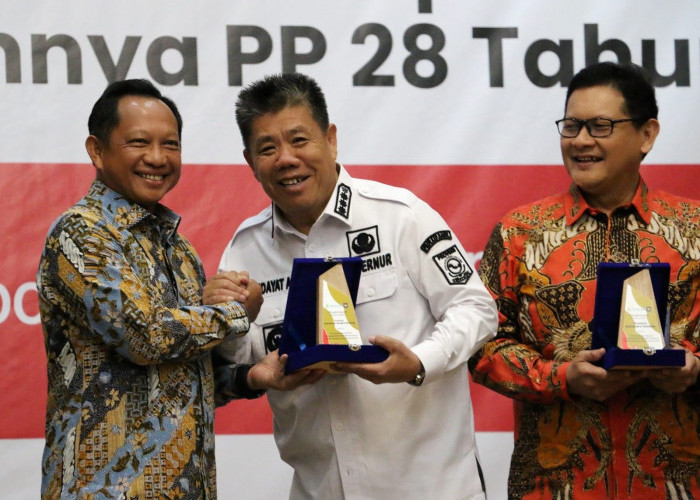 Terima Penghargaan Nasional, Gubernur Hidayat Arsani Gencarkan Sosialisasi Hidup Sehat Tanpa Rokok 