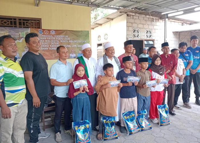 ​Karang Taruna Temberan Tersenyum untuk 70 Anak Yatim, Wako Udin Minta Dijadikan Contoh
