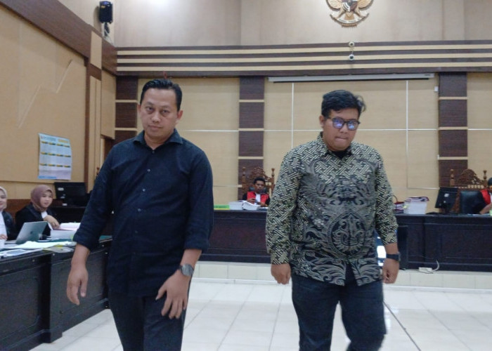 Sidang Tipikor Justiar & Anak, Anggota DPRD Basel Ini Akui Pernah Membuat Camp di Lepar