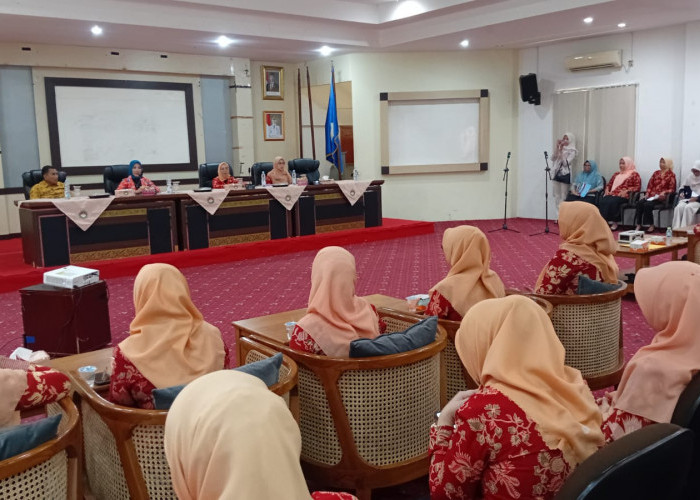 Pembina DWP Pangkalpinang Ajak Anggotanya Jaga Etika Moral Saat Bermedsos