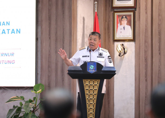 Optimalkan Layanan ke Masyarakat, Gubernur Hidayat Arsani Beri Teladan Disiplin Kerja bagi Pegawai Pemprov