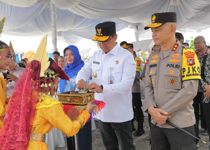 Pj Gubernur Sugito Resmikan Gedung Samsat Baru, Kado HUT 24 Provinsi Untuk Warga Belitung