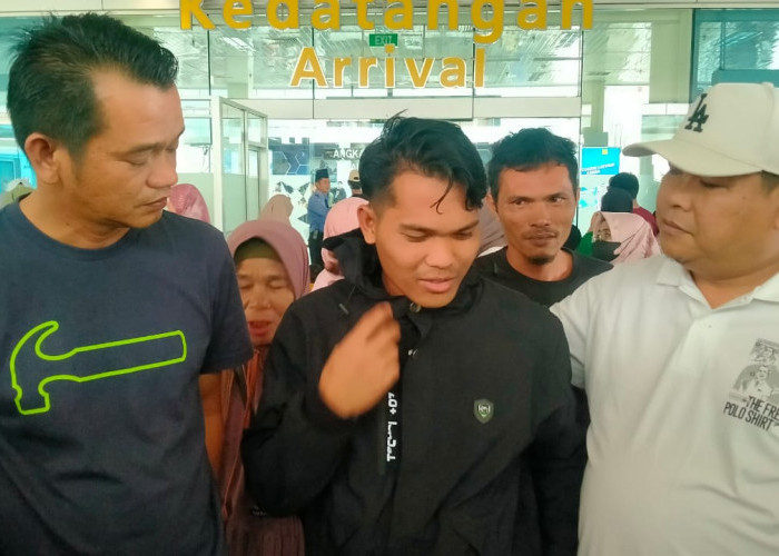 Kisah Hidup Mati Rival Sudia, Nelayan Bukit Layang yang Jatuh dari Kapal dan Terapung-apung di Samudera Hindia