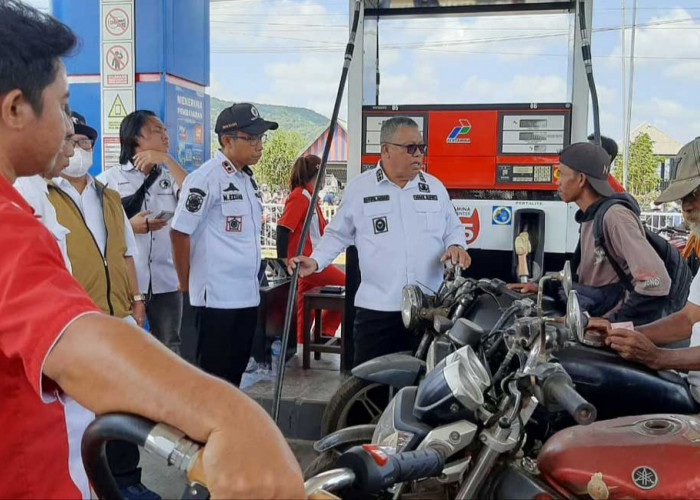 Antrean BBM di Kelapa Kampit Mulai Terkendali, Pemkab Beltim Perkuat Distribusi Kios