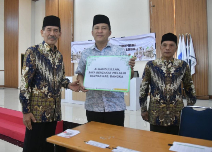 Bupati Fery Ajak Pejabat Pemkab Bangka Bayar Zakat: Tidak Ada Dermawan Jadi Miskin