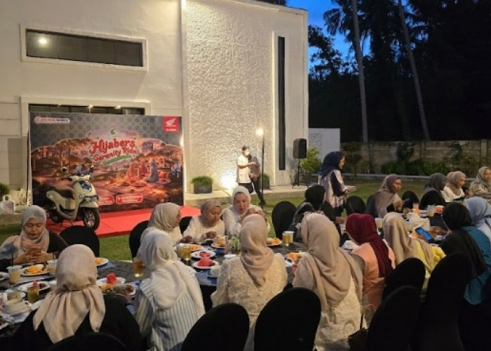 Hijabers serenity Harmoni Perjalanan, Kebersamaan, dan Keindahan Senja 