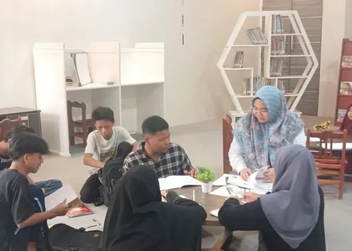 12 Perpusdes Bangka Barat Raih Penghargaan Program TPBIS