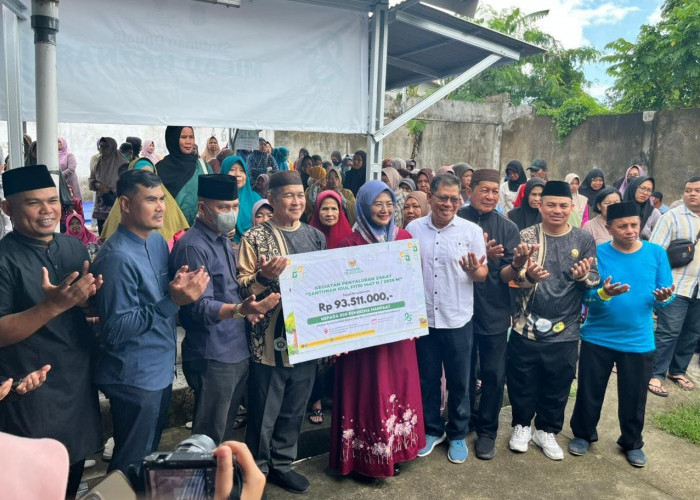 Baznas Kota Pangkalpinang Salurkan Zakat Rp 93.511.000 Bagi 500 Mustahik