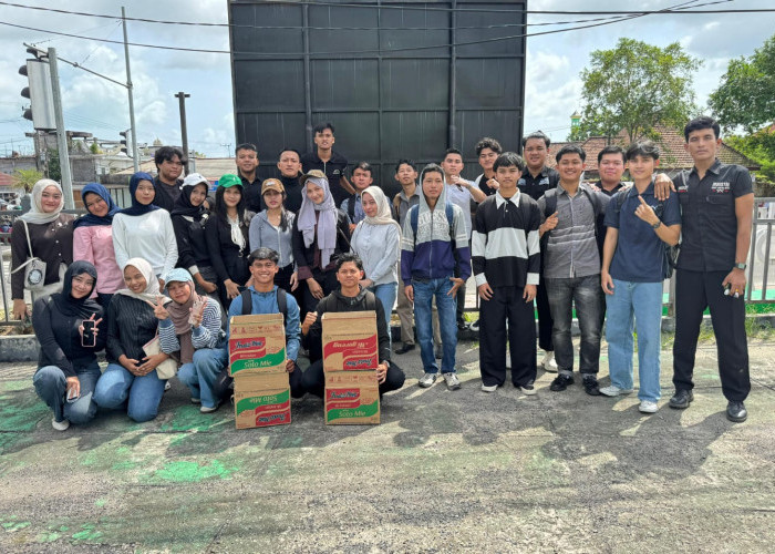 ​Mahasiswa Hukum UNIPER Gelar Aksi Berbagi, Wujud Nyata Kepedulian Masyarakat Pangkalpinang