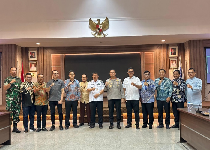 Gubernur Hidayat Arsani Pimpin Rakor Bahas RTRW dan Tata Kelola Pertambangan di Provinsi Babel