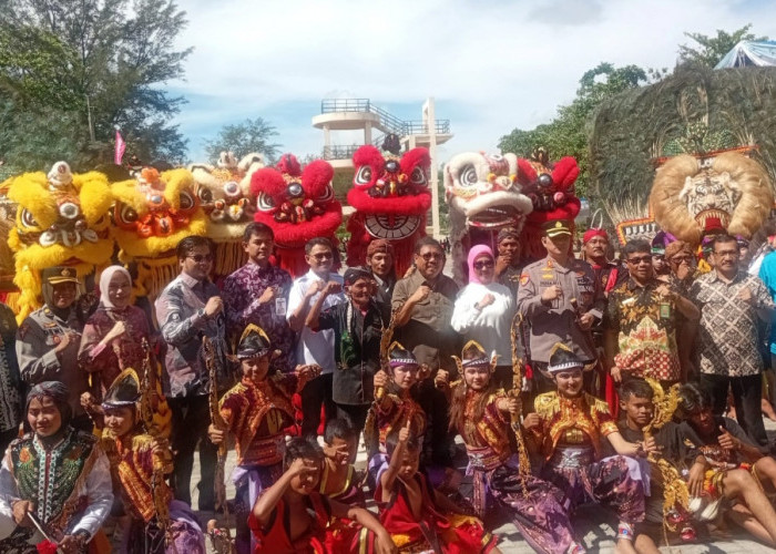Wali Kota Resmikan Pembukaan Festival Pasir Padi 7 dan Launching Aplikasi TIC