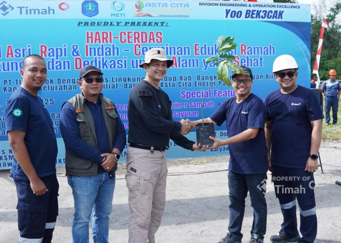 Kolaborasi dalam Melakukan Penghijauan, PT Timah Serahkan Bantuan Bibit untuk Rumah Kompos KSM Resam 