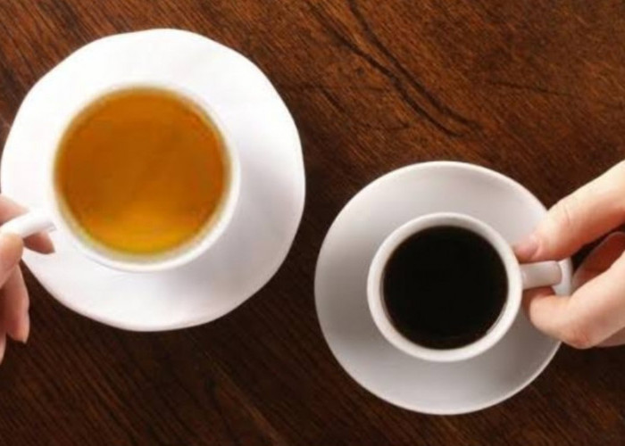 Pagi Hari Baiknya Minum Kopi Atau Teh? Ini Perbandingannya