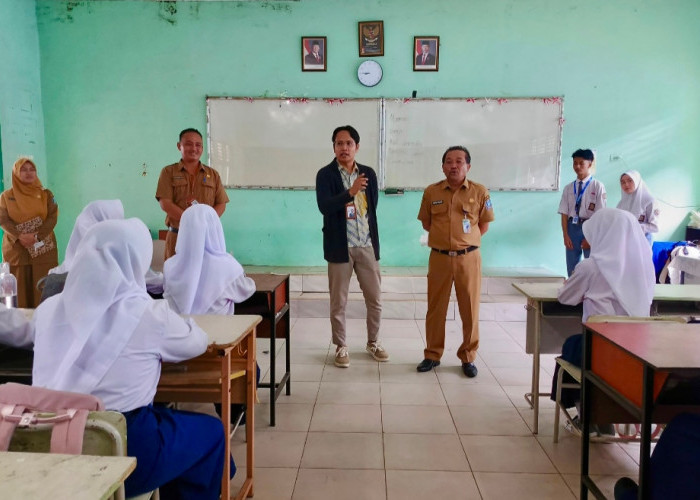 Ombudsman Pantau MPLS SMAN 5 Pangkalpinang, Ini Hasilnya
