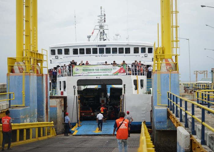 Mulai Juli, Tiket Penyeberangan Pelabuhan Tanjung Kalian Dibeli Online 